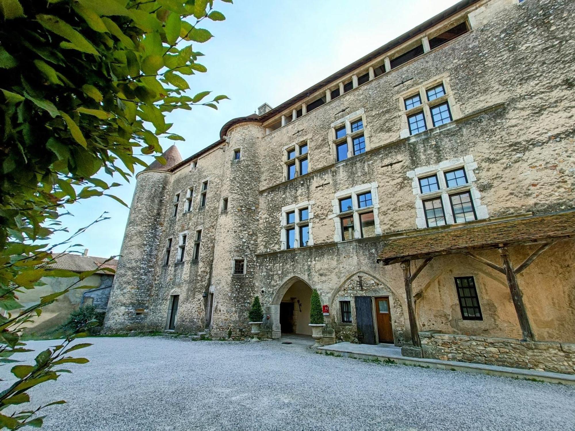 Les Chambres De La Renaissance Sainte-Julie Exterior photo